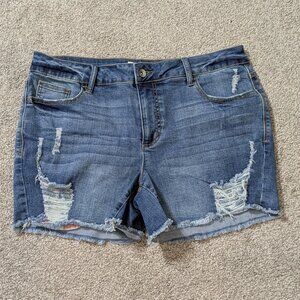 CATO Contemporary Blue Stretch Denim Mid-Rise Distressed Cut-Off Shorts; Size 14